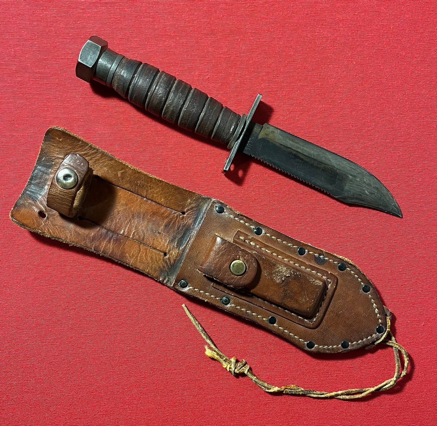 Vietnam Era U.S Pilot Survival Knife by Camillus N.Y. (Named)
