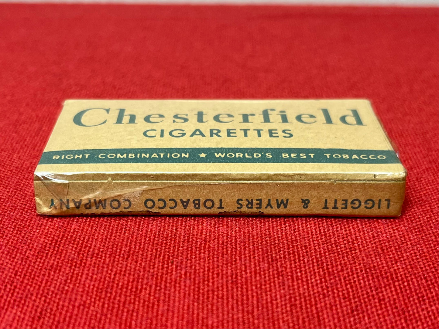 ORIGINAL WWll U.S. ISSUED CHESTERFIELD CIGARETTES K-RATION PACK