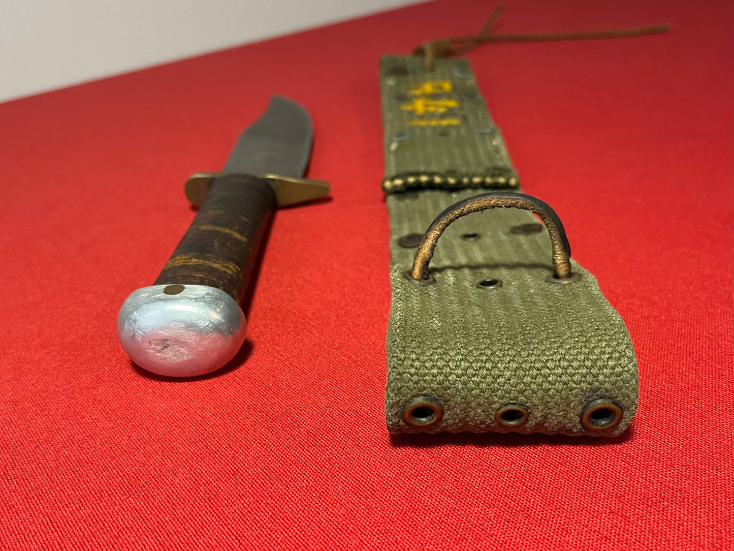 WW2 U.S Fighting Knife "Bowie Style" Theater Made with Untypical Belt Scabbard