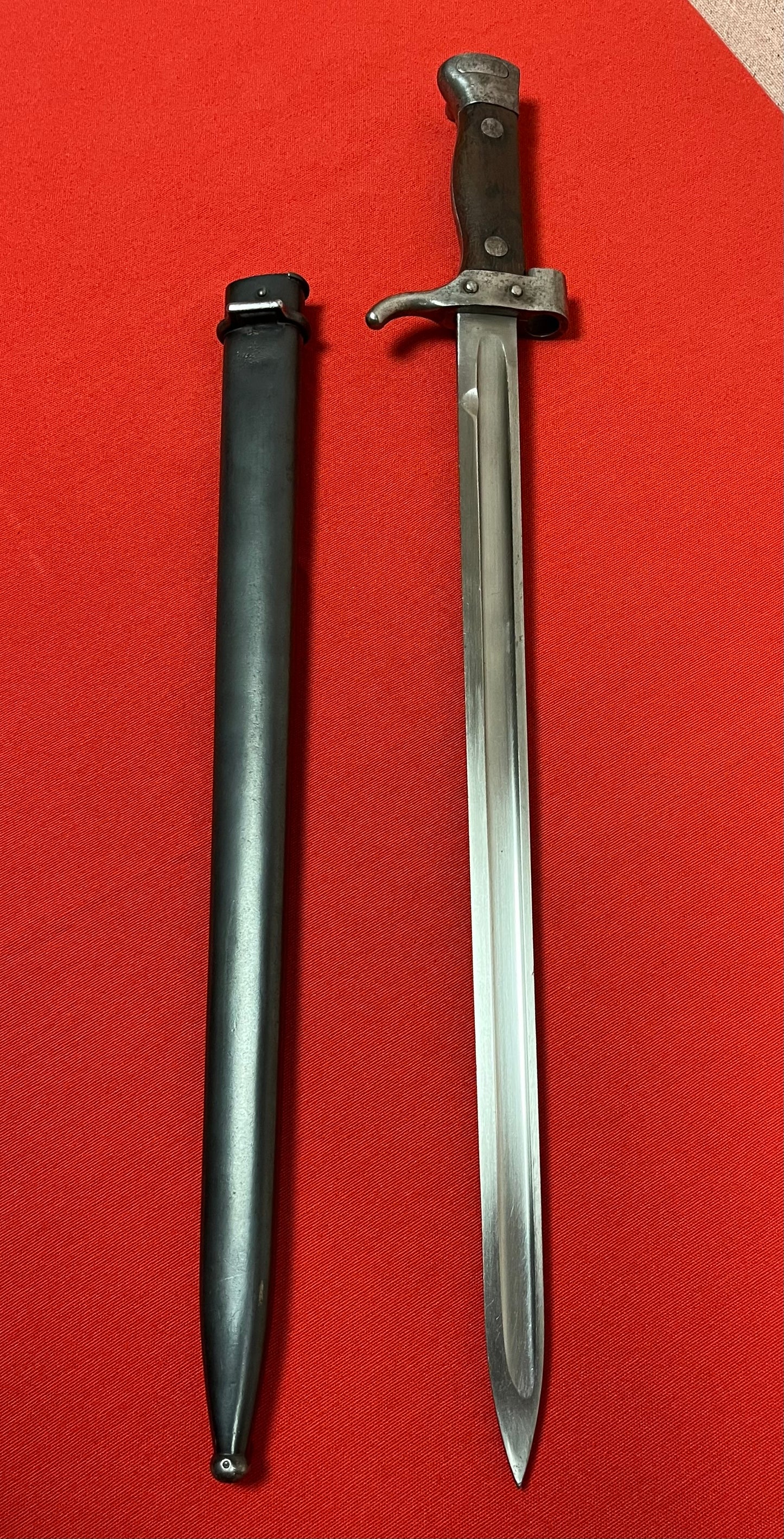 WW1 FRENCH M1892 MANNLICHER BERTHIER BAYONET & SCABBARD