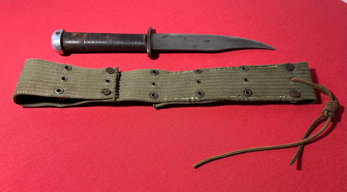 WW2 U.S Fighting Knife "Bowie Style" Theater Made with Untypical Belt Scabbard