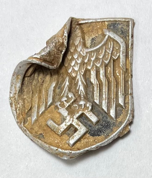 Original WWIl German DAK Sun/Pith Helmet Badge Relic - Stone House Museum