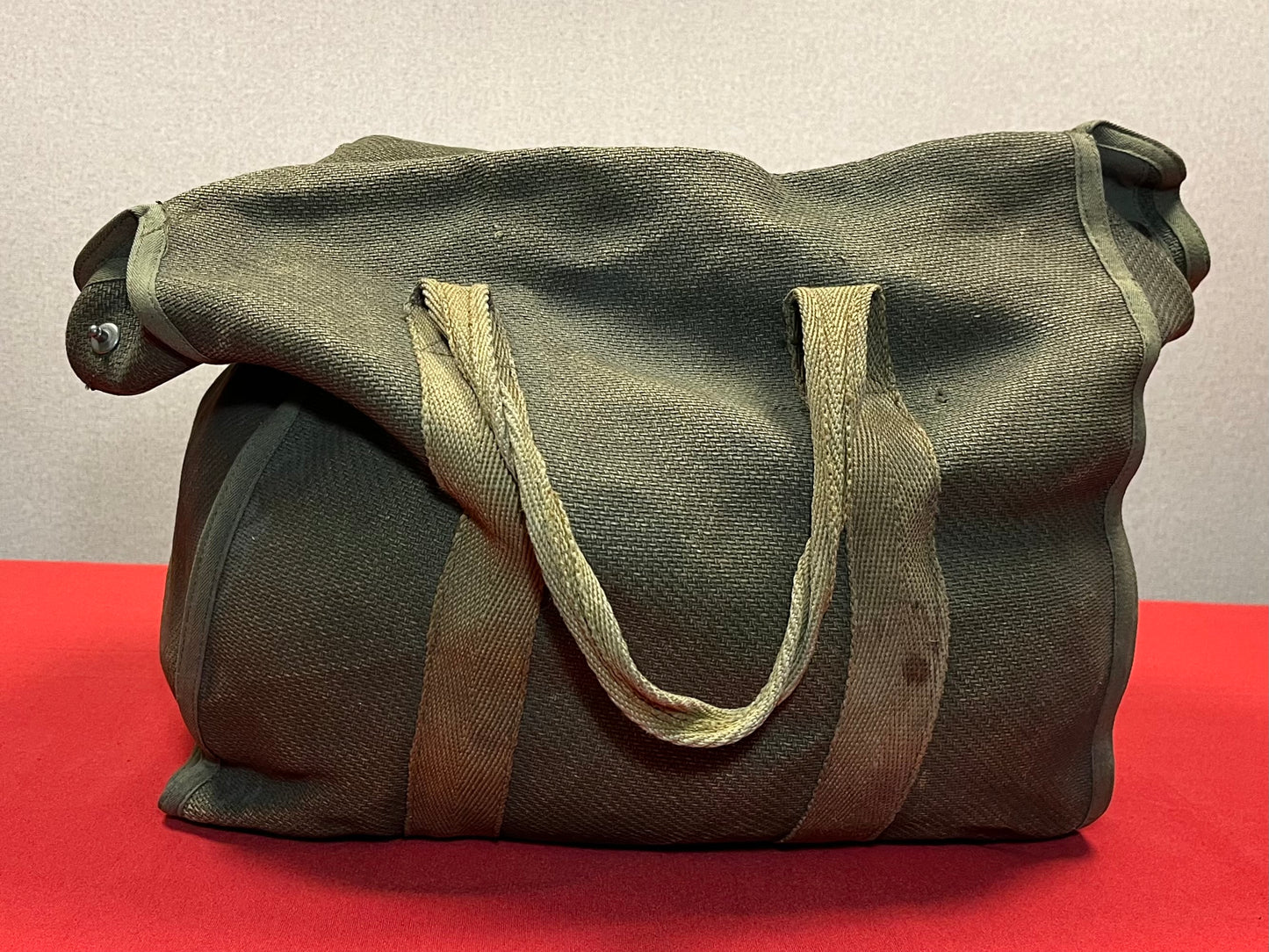 Original WWII German RZ20 Luftwaffe Fallschirmjäger (Paratrooper) Parachute & Bag Complete Set