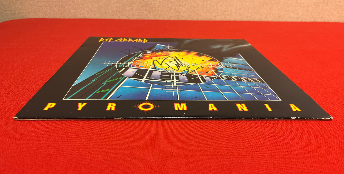 Def Leppard - Pyromania LP / Joe Elliott & Phil Collen Autographed 1983 Signed !!!