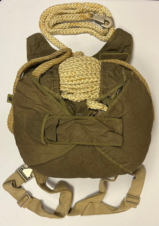 Original WWII German RZ20 Luftwaffe Fallschirmjäger (Paratrooper) Parachute & Bag Complete Set