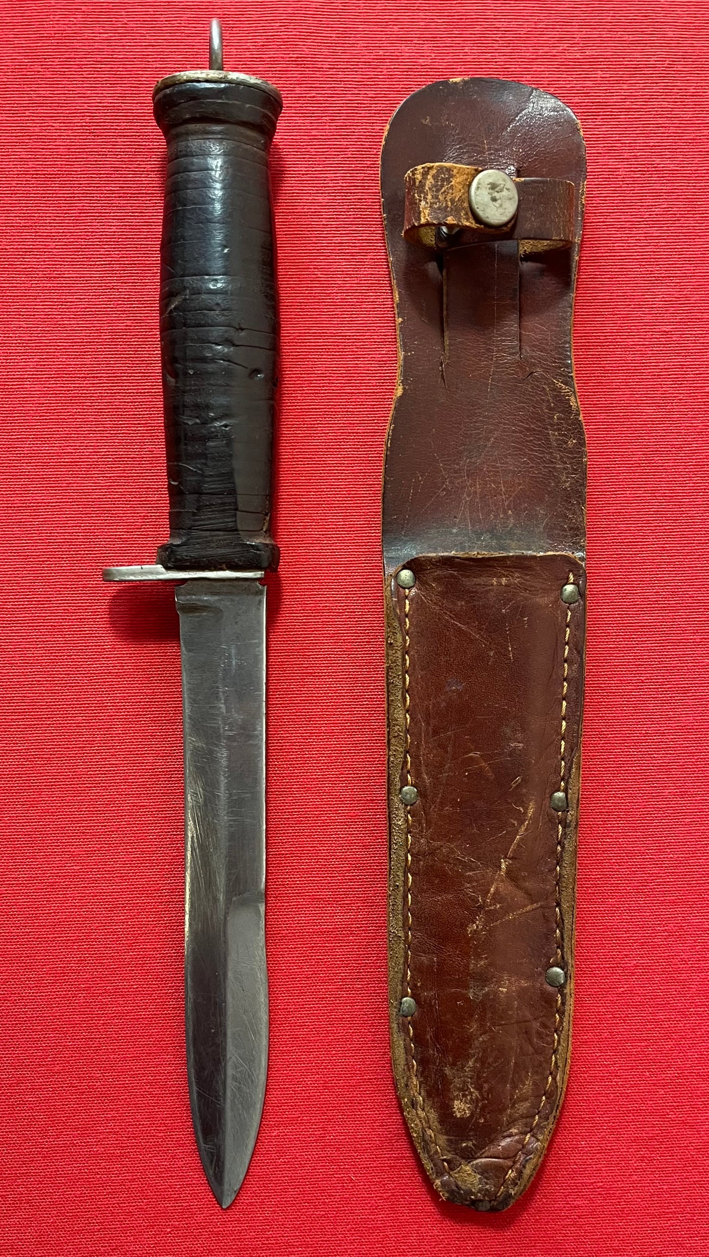 WW2 U.S. M3 Commercial Fighting Knife & Scabbard