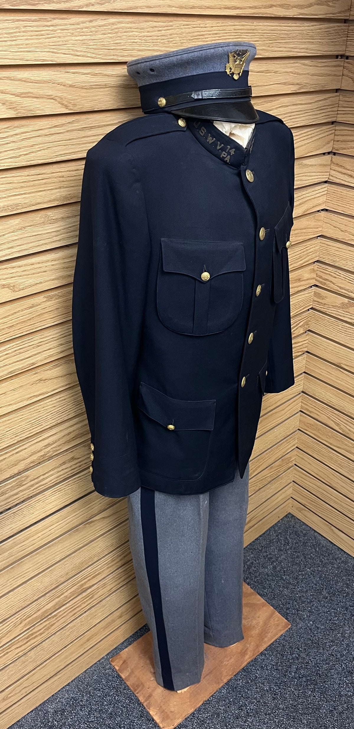 U.S. SPANISH AMERICAN WAR VETERAN’S UNIFORM - 14TH P.A. (NAMED) WILLIAM HUDSON