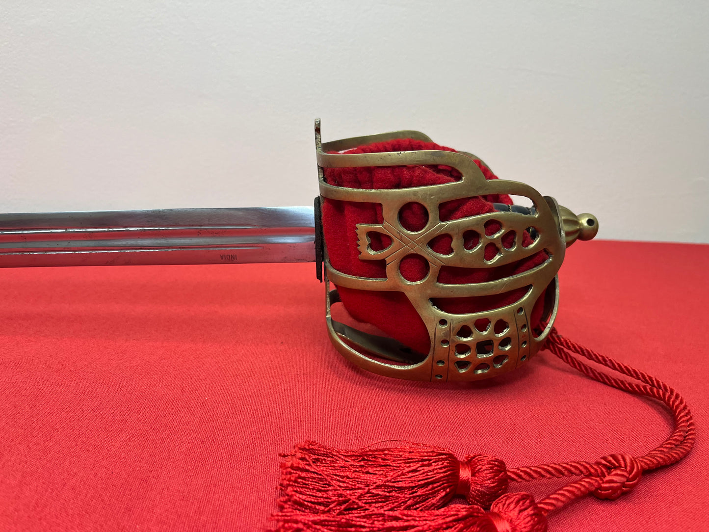 P1828 Scottish Basket-Hilted Claymore Broadsword (High-Grade) Reproduction