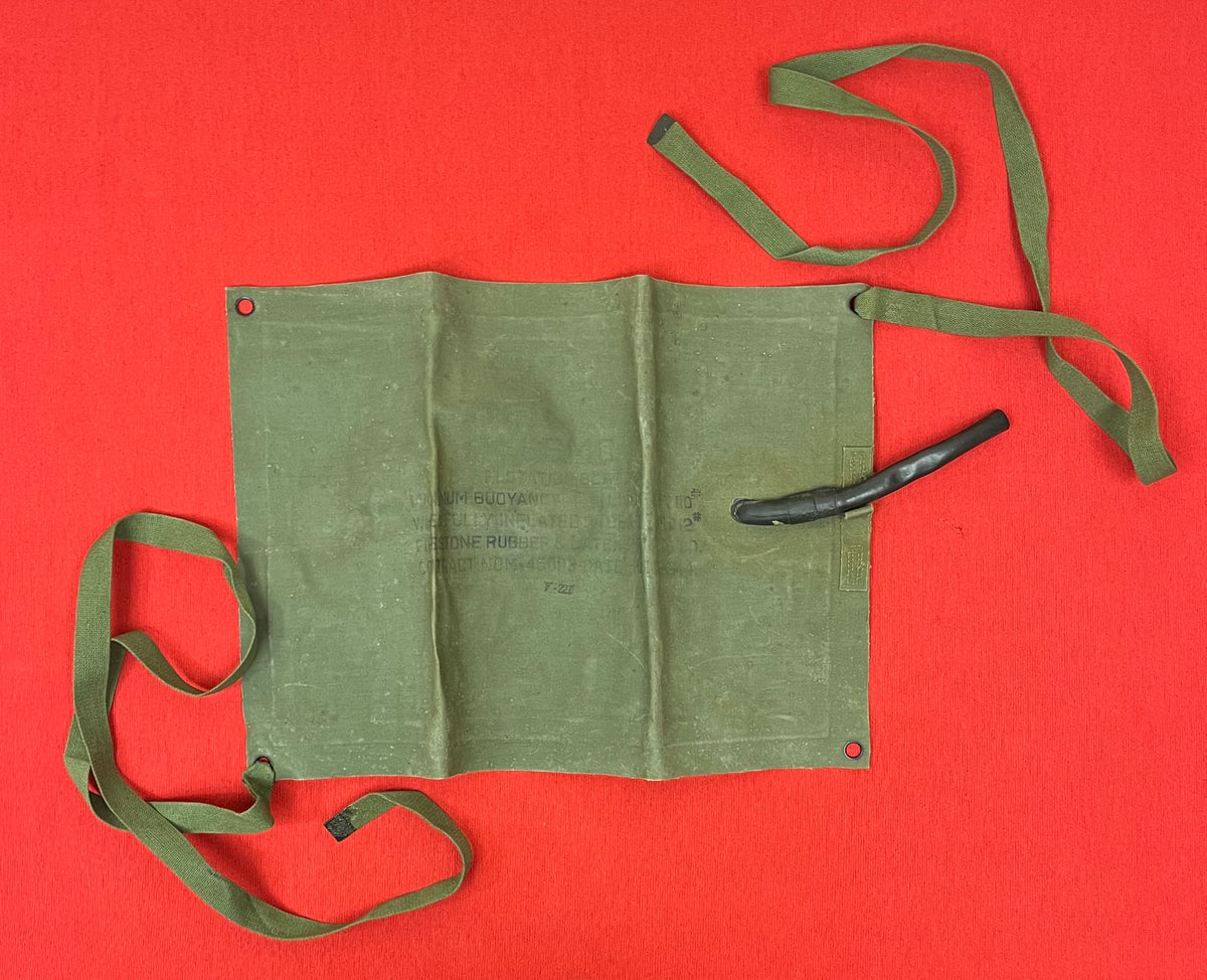 WW2 USMC Amphibious Assault Flotation Bladder 1944
