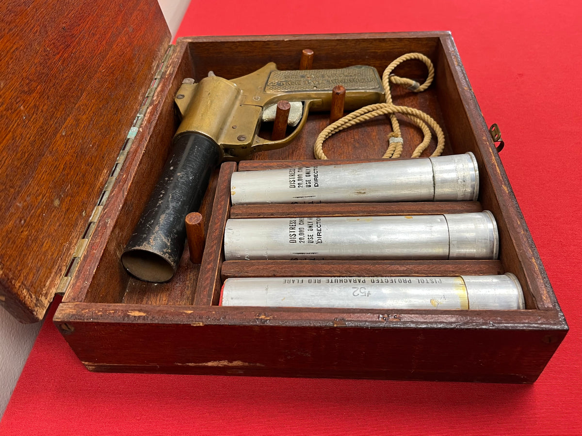 Original WWII Era U.S. International Flare Signal Co. Pistol 37mm (Model 52) W/ Box & Flares