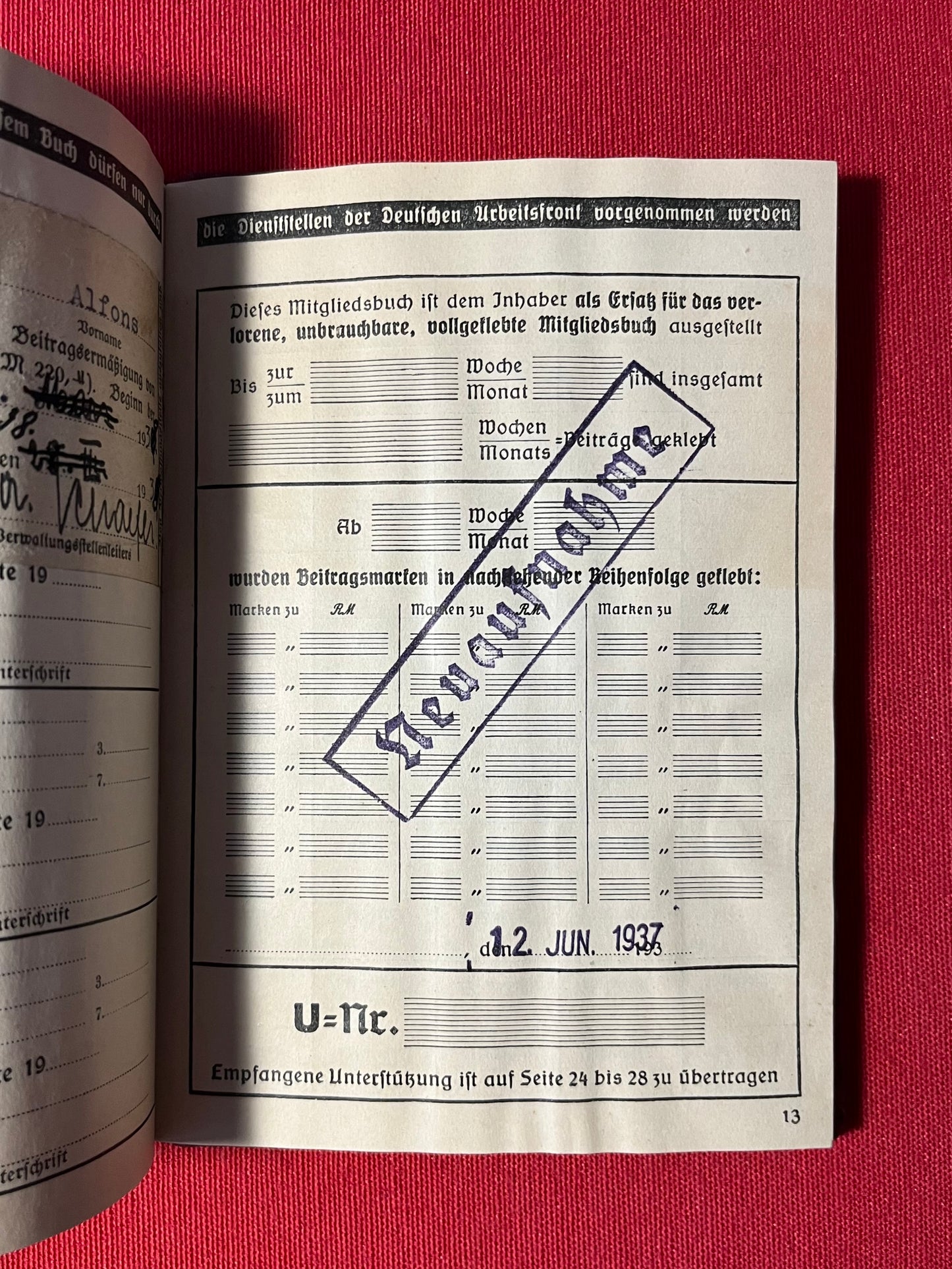 WW2 GERMAN LABOUR FRONT (DAF) MEMBERSHIP BOOK & TRADE UNION PARTY BADGES