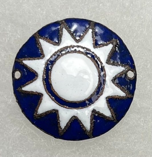 Original WWII Chinese National Revolutionary Army KMT Enameled Cap Badge - Kuomintang