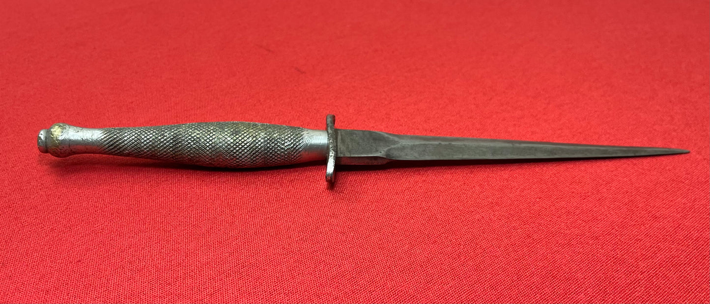 WW2 BRITISH 1ST PATTERN FAIRBAIRN-SYKES FIGHTING KNIFE - WILKINSON SWORD COMPANY