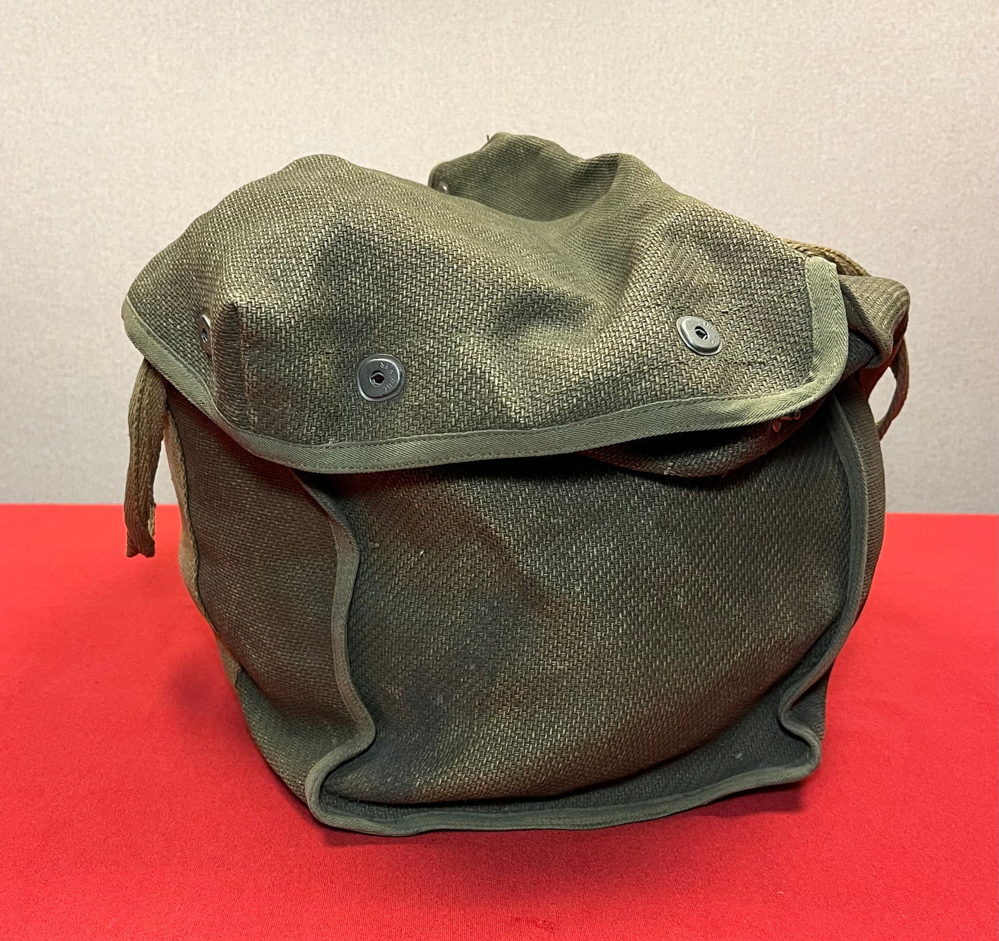 Original WWII German RZ20 Luftwaffe Fallschirmjäger (Paratrooper) Parachute & Bag Complete Set