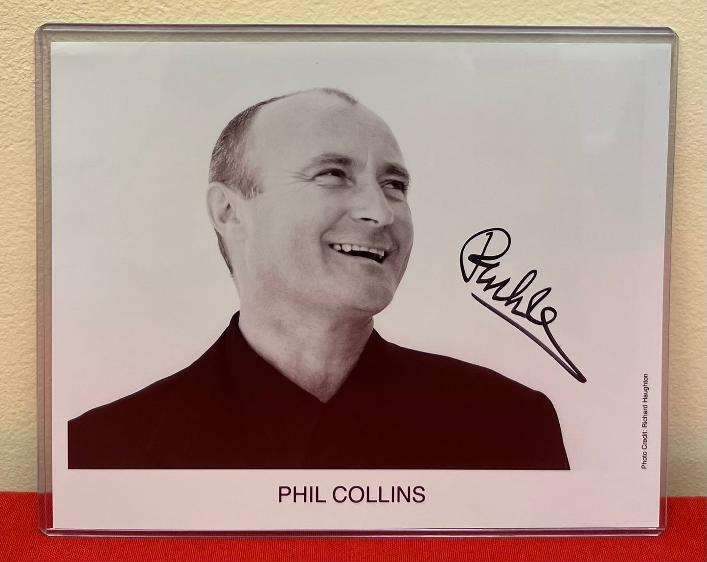 Phil Collins - Signed 8x10 Photo Autographed Vintage Signature Genesis