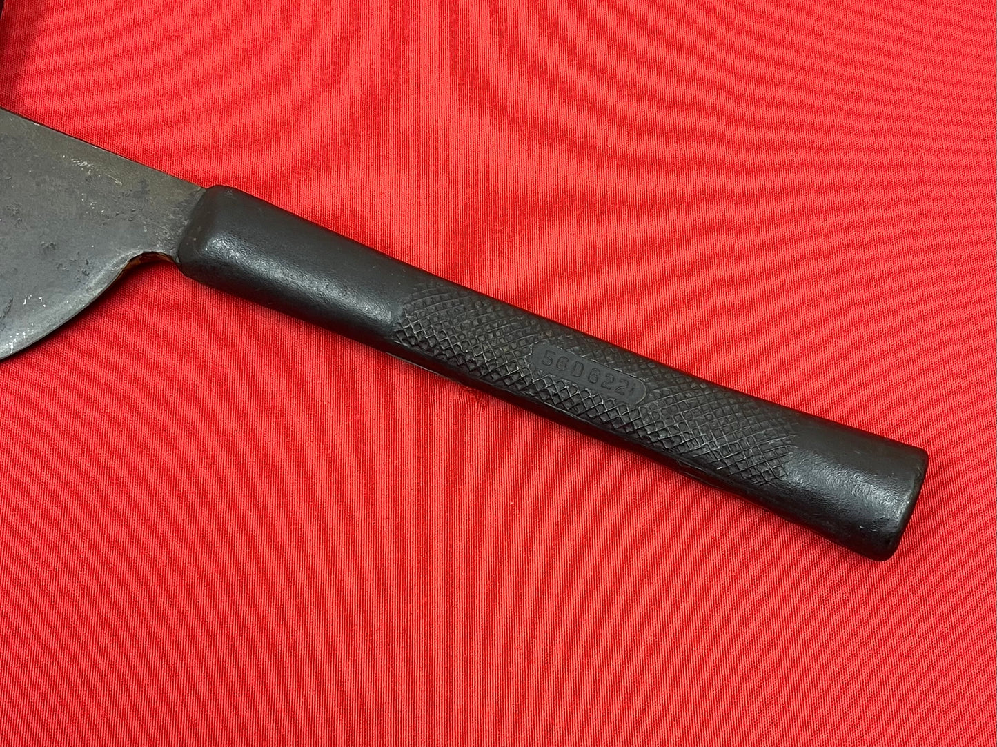 Original U.S. WWII USAAF Bomber & Air Crew Serrated Crash Escape Axe - 56D6221
