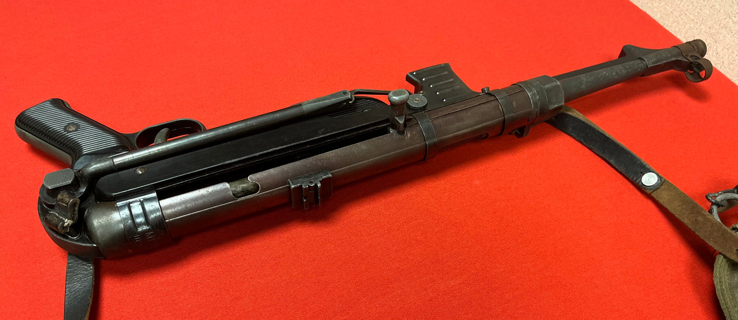 WW2 German MP40 MGC68 Model Gun 1st Generation / Movie Prop + ATF Letters & Case