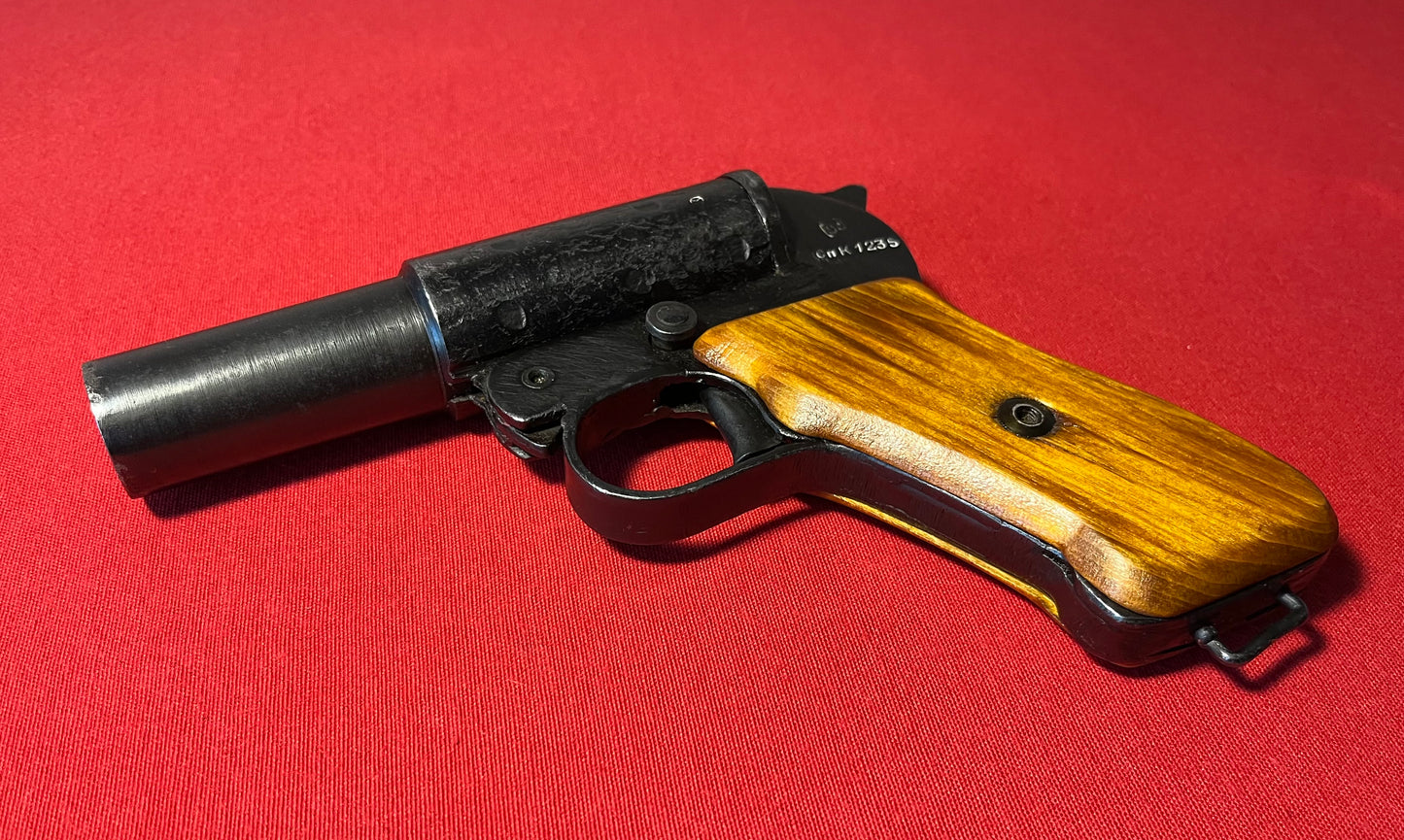 WW2 M1943 Russian Signal / Flare Pistol Model 1943 (Documented)