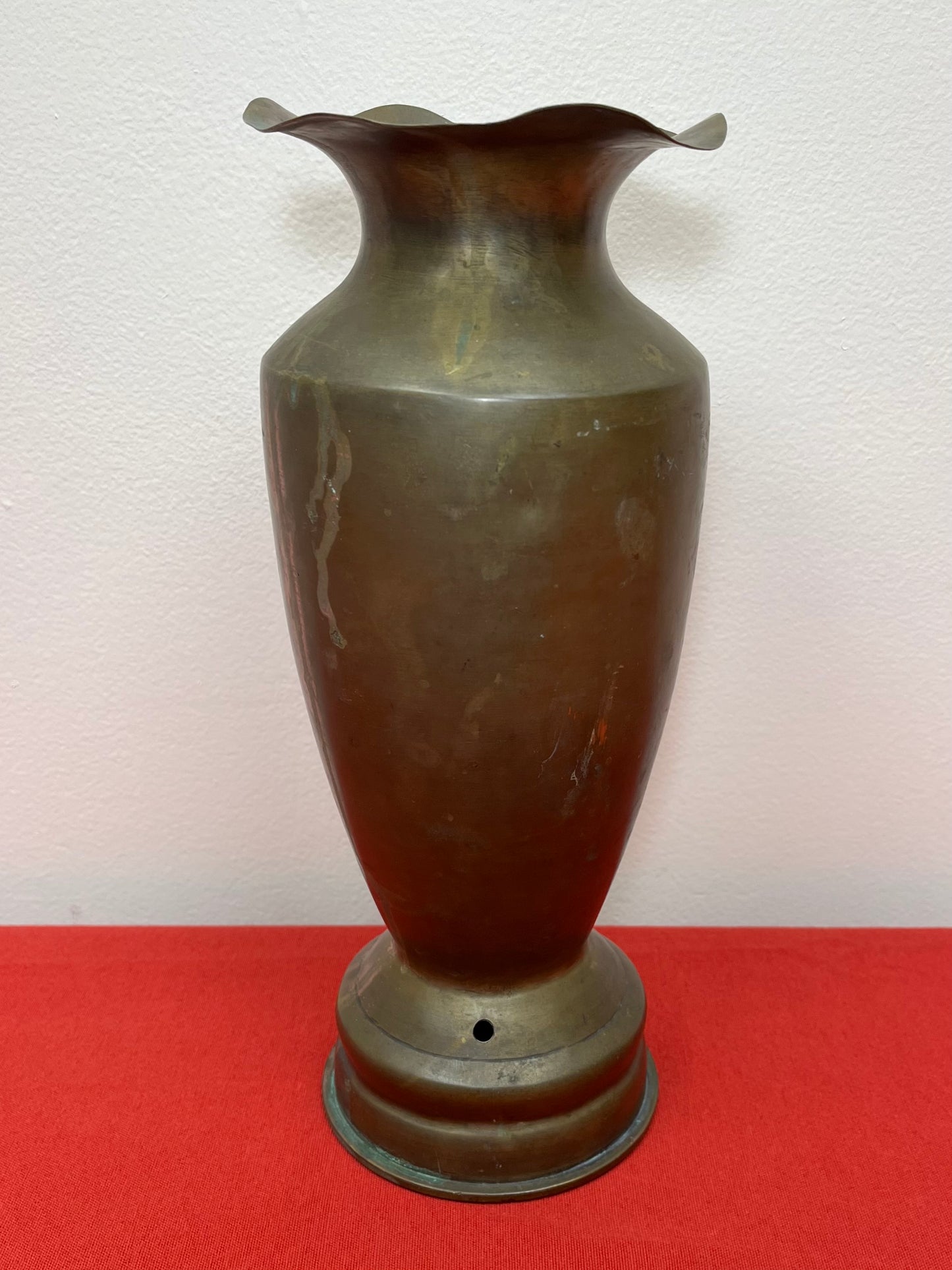 WW2 U.S. 105MM HOWITZER ARTILLERY SHELL (TRENCH ART) VASE - LARGE