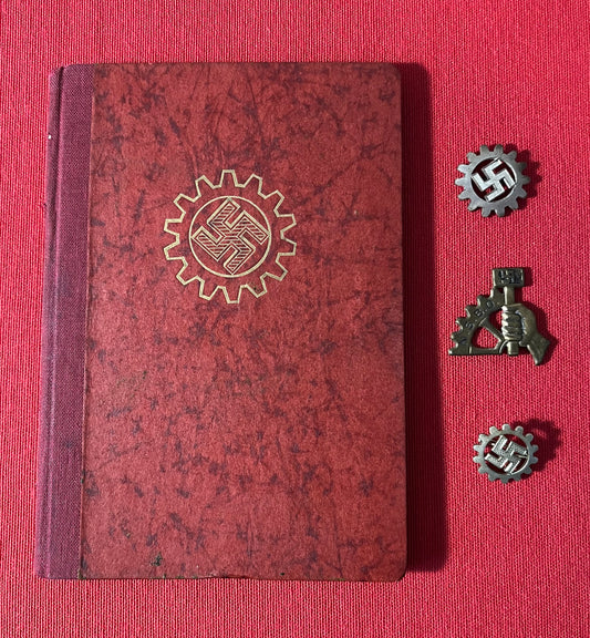 WW2 GERMAN LABOUR FRONT (DAF) MEMBERSHIP BOOK & TRADE UNION PARTY BADGES