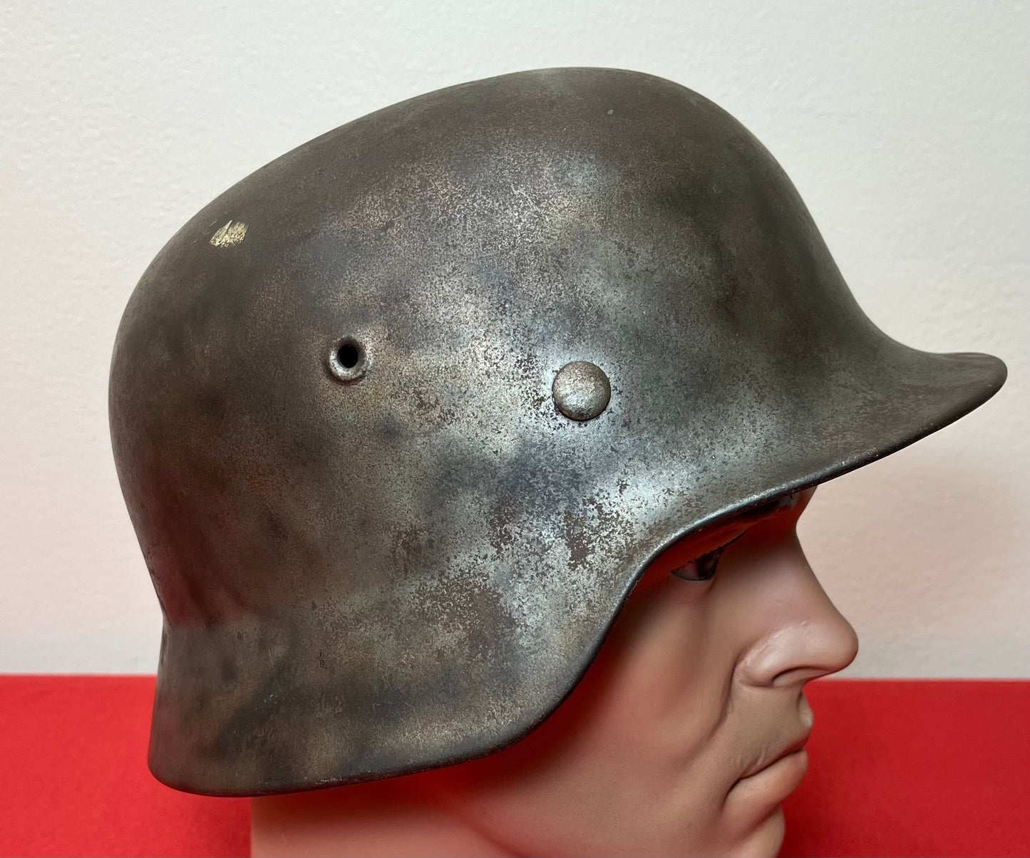 Original WWII M1940 German Army Helmet W/ Liner & Name