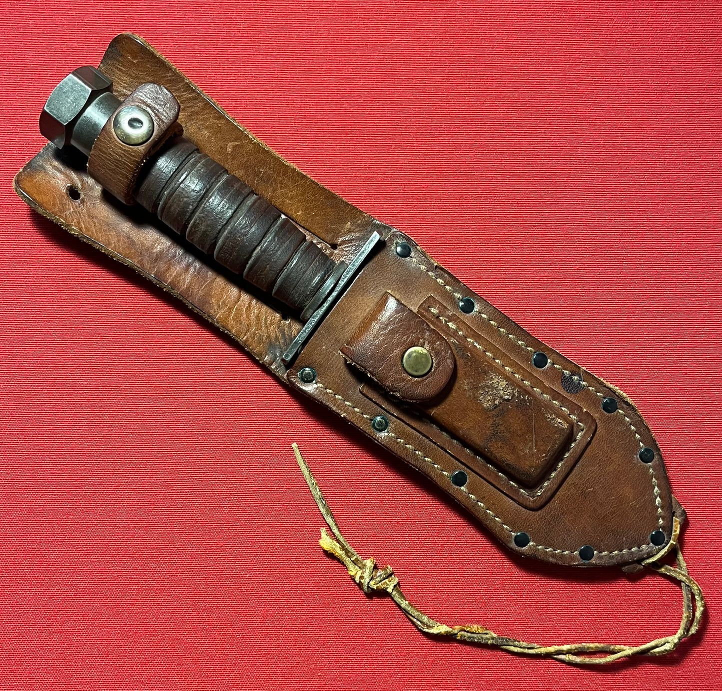 Vietnam Era U.S Pilot Survival Knife by Camillus N.Y. (Named)