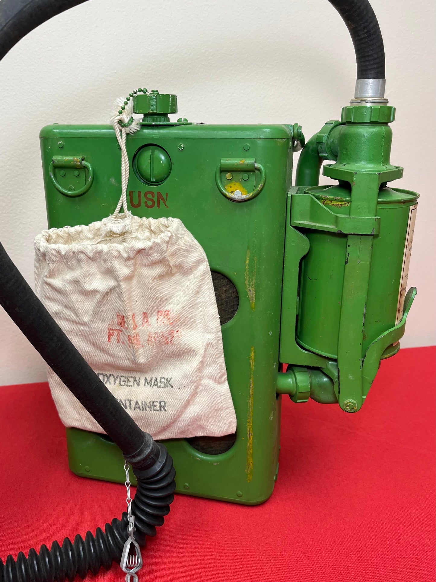 Original U.S. WWII Navy (Blimp) Rebreather Aircraft Breathing Apparatus + Mask & Oxygen Generating Cannister