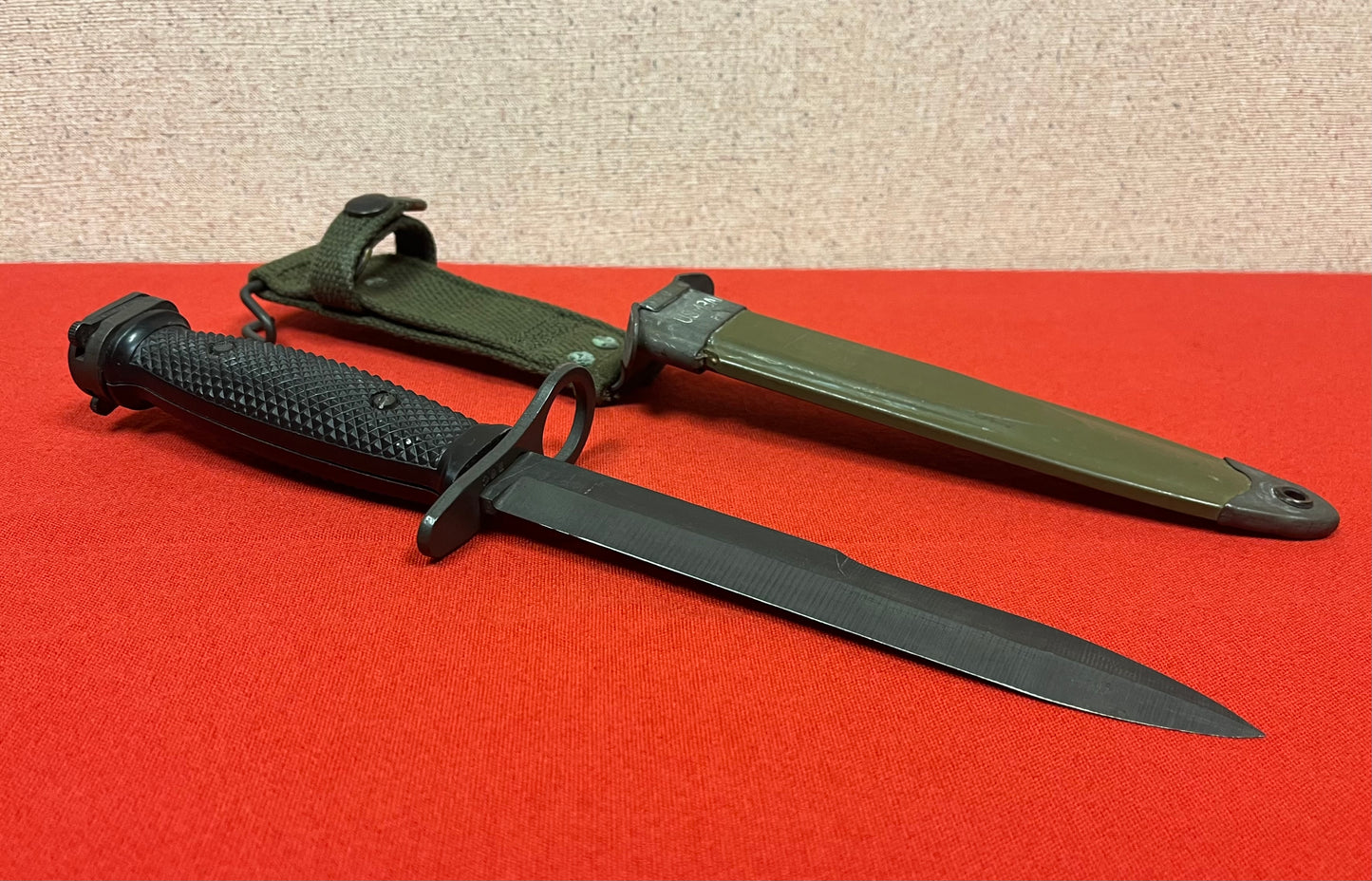 Vietnam War - U.S. M7 Bayonet/Fighting Knife by B.O.C W/I U.S.M8A1 PWH Scabbard 1969 M16 Rifle