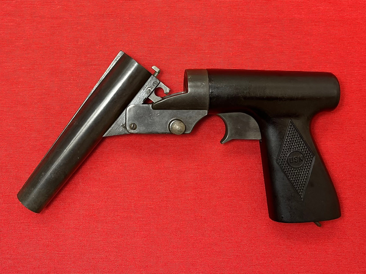 WW2 U.S.N. Navy Mark 5 Signal Flare Pistol Dated 1944