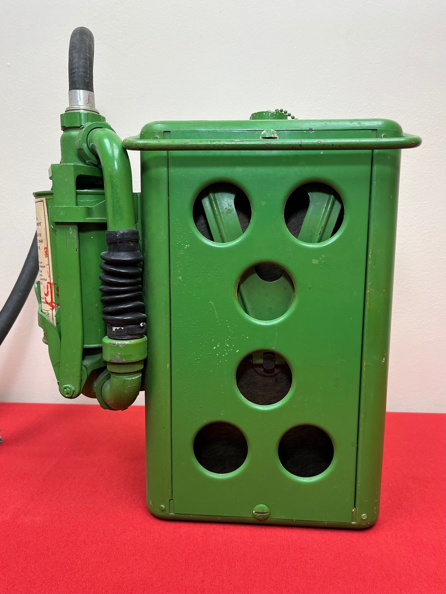 Original U.S. WWII Navy (Blimp) Rebreather Aircraft Breathing Apparatus + Mask & Oxygen Generating Cannister