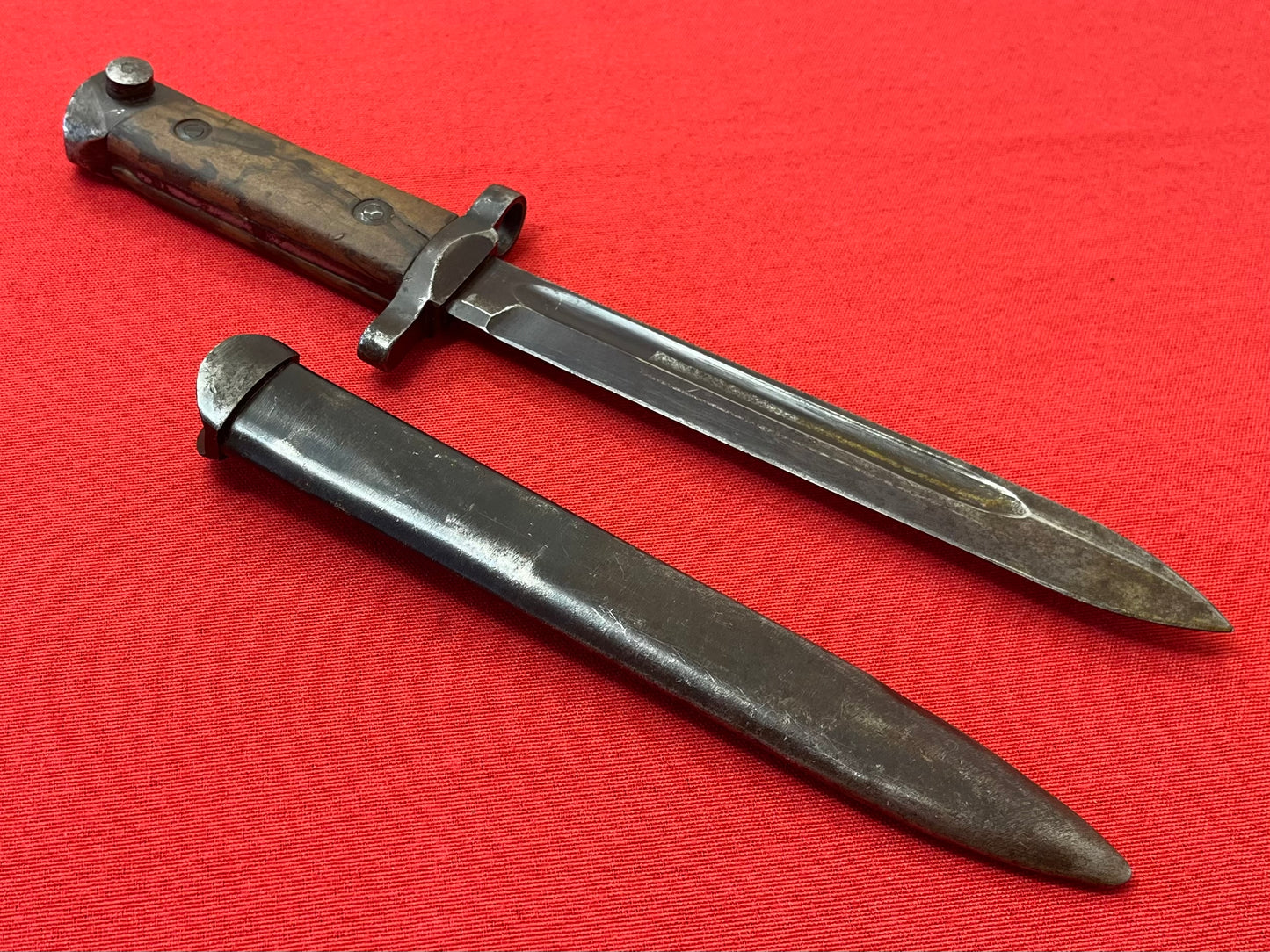 WWII Italian Model 1938 Mannlicher-Carcano Fixed Bayonet & Scabbard