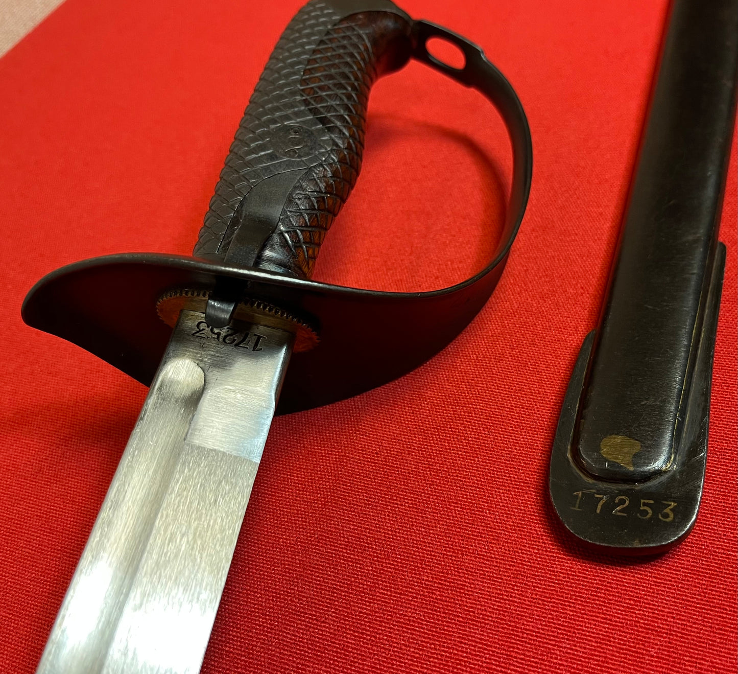 WW2 JAPANESE NCO CAVALRY TYPE 32 SWORD/SABER & SCABBARD - MATCHING #'s 17253