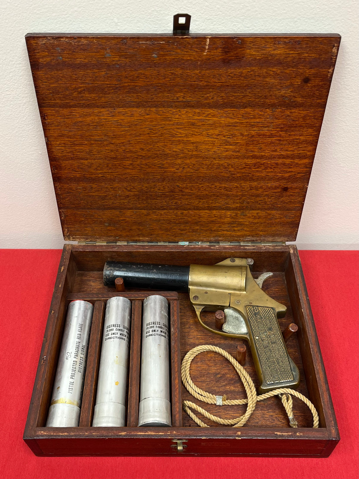 Original WWII Era U.S. International Flare Signal Co. Pistol 37mm (Model 52) W/ Box & Flares