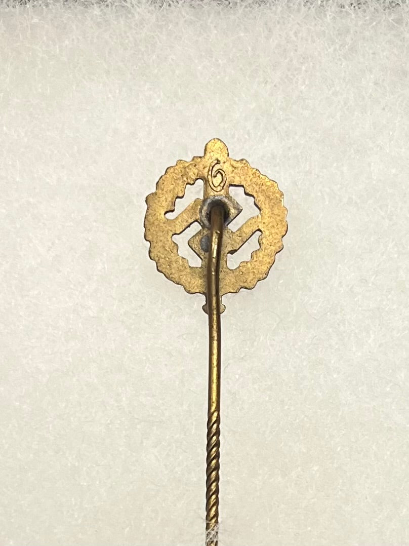 WW2 German SA “Bronze” Sports Badge Miniature Stick Pin