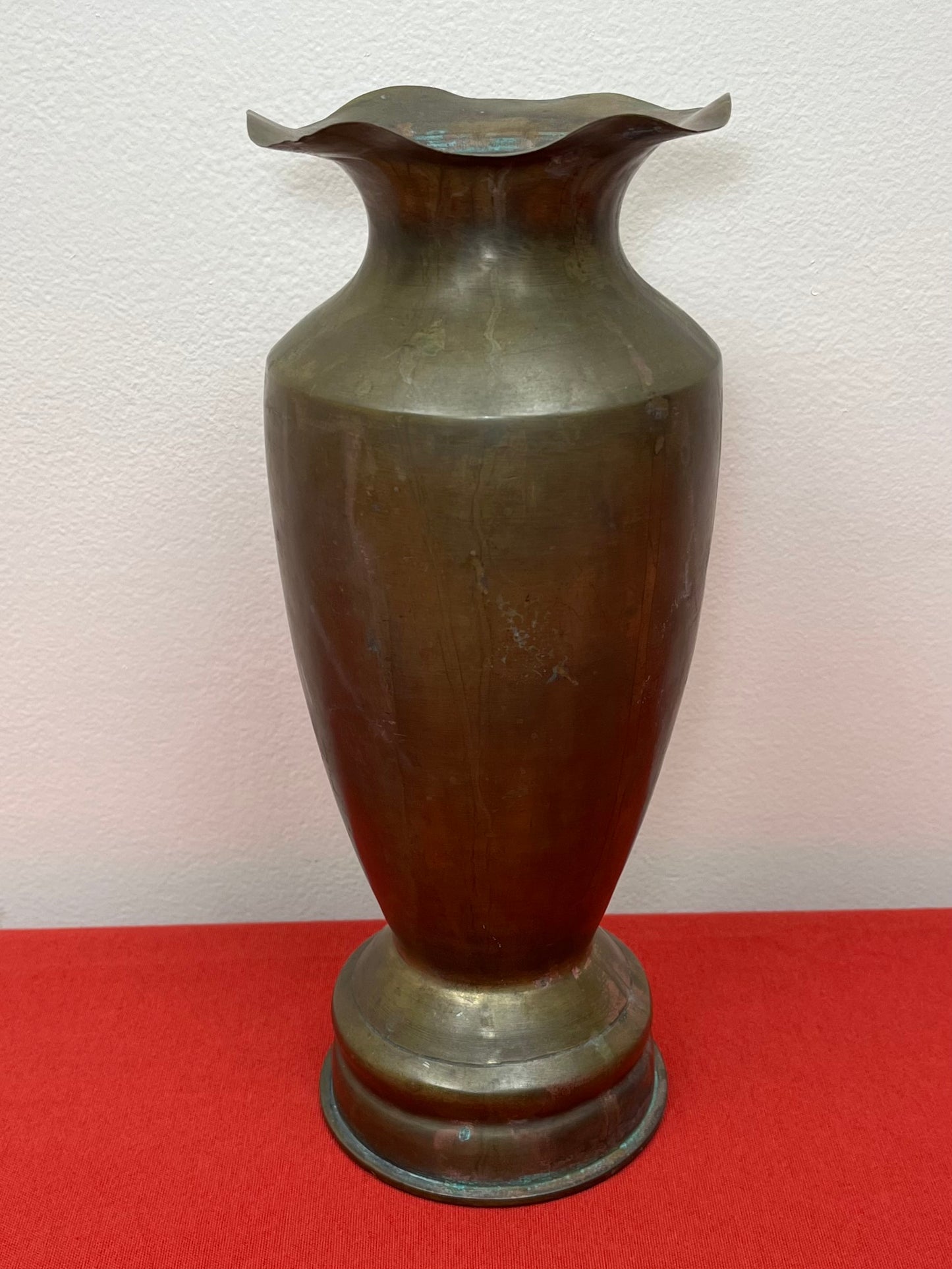 WW2 U.S. 105MM HOWITZER ARTILLERY SHELL (TRENCH ART) VASE - LARGE