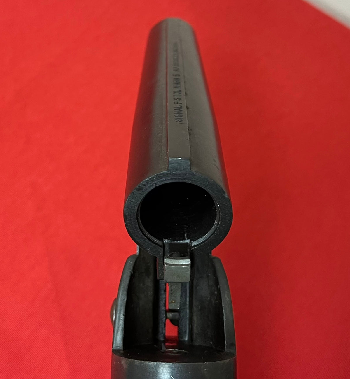 WW2 U.S.N. Navy Mark 5 Signal Flare Pistol Dated 1944