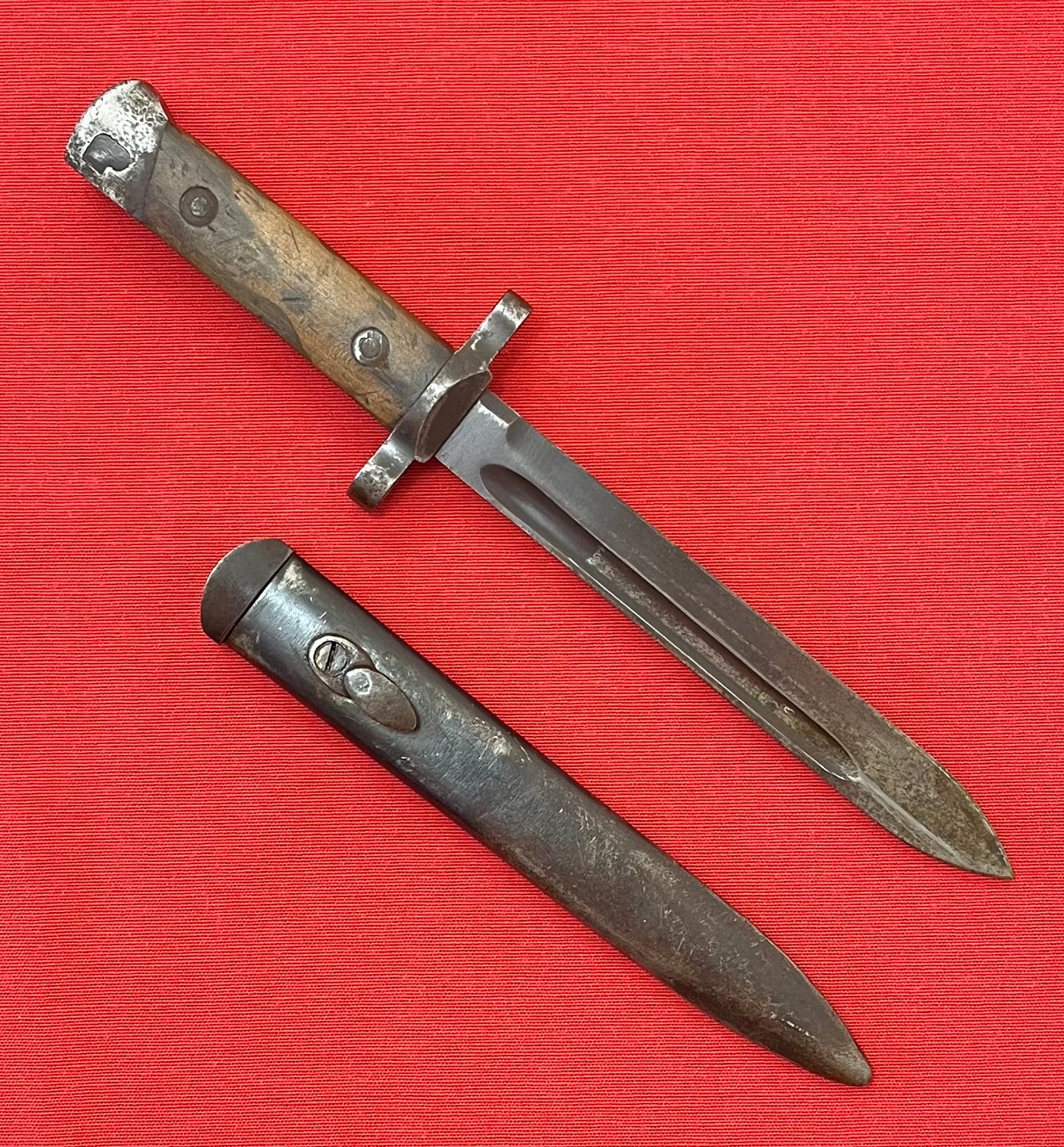 WWII Italian Model 1938 Mannlicher-Carcano Fixed Bayonet & Scabbard