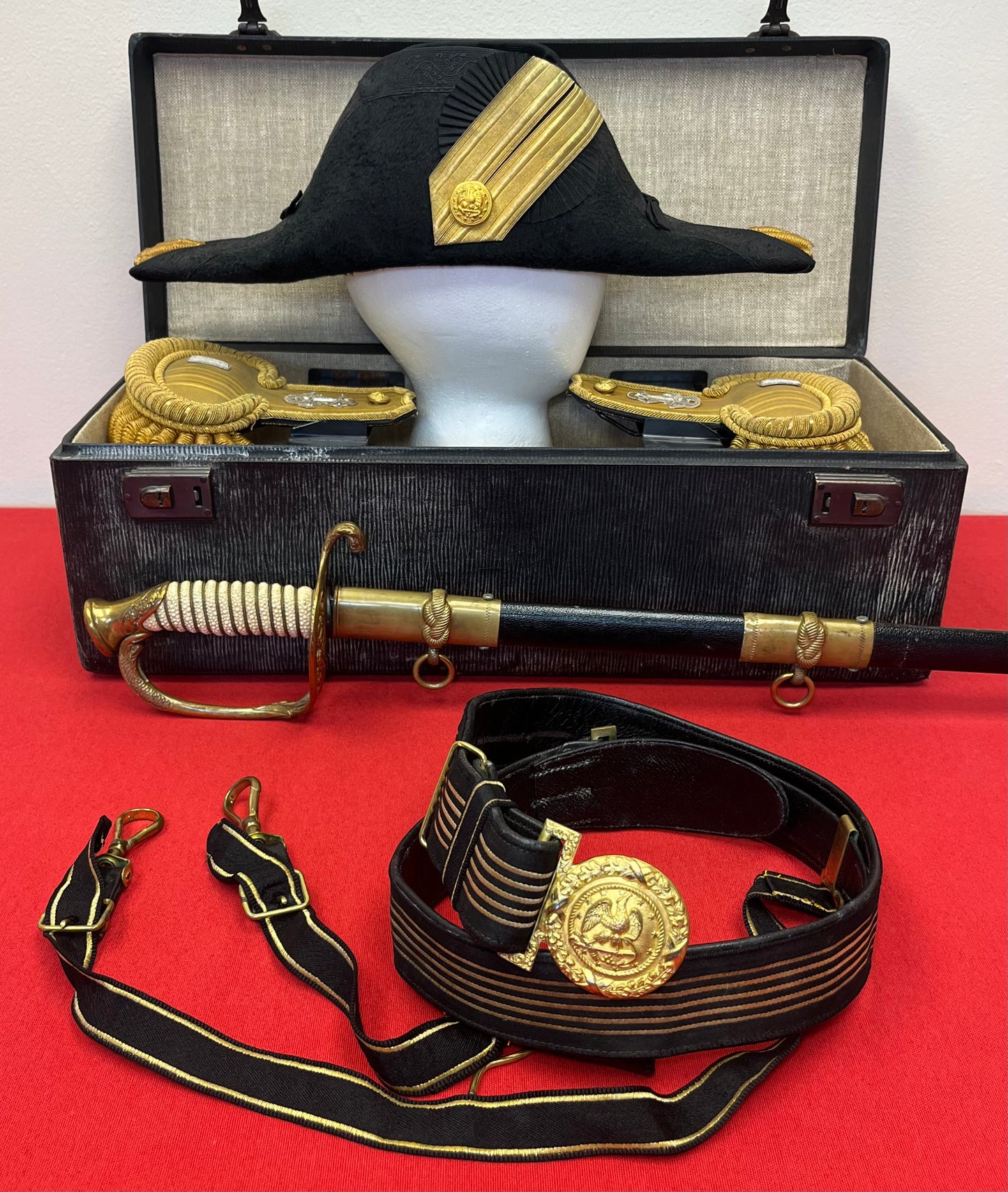 U.S.N Navy Officer's Bicorn Hat, Epaulettes, Sword & Belt - Cased Set