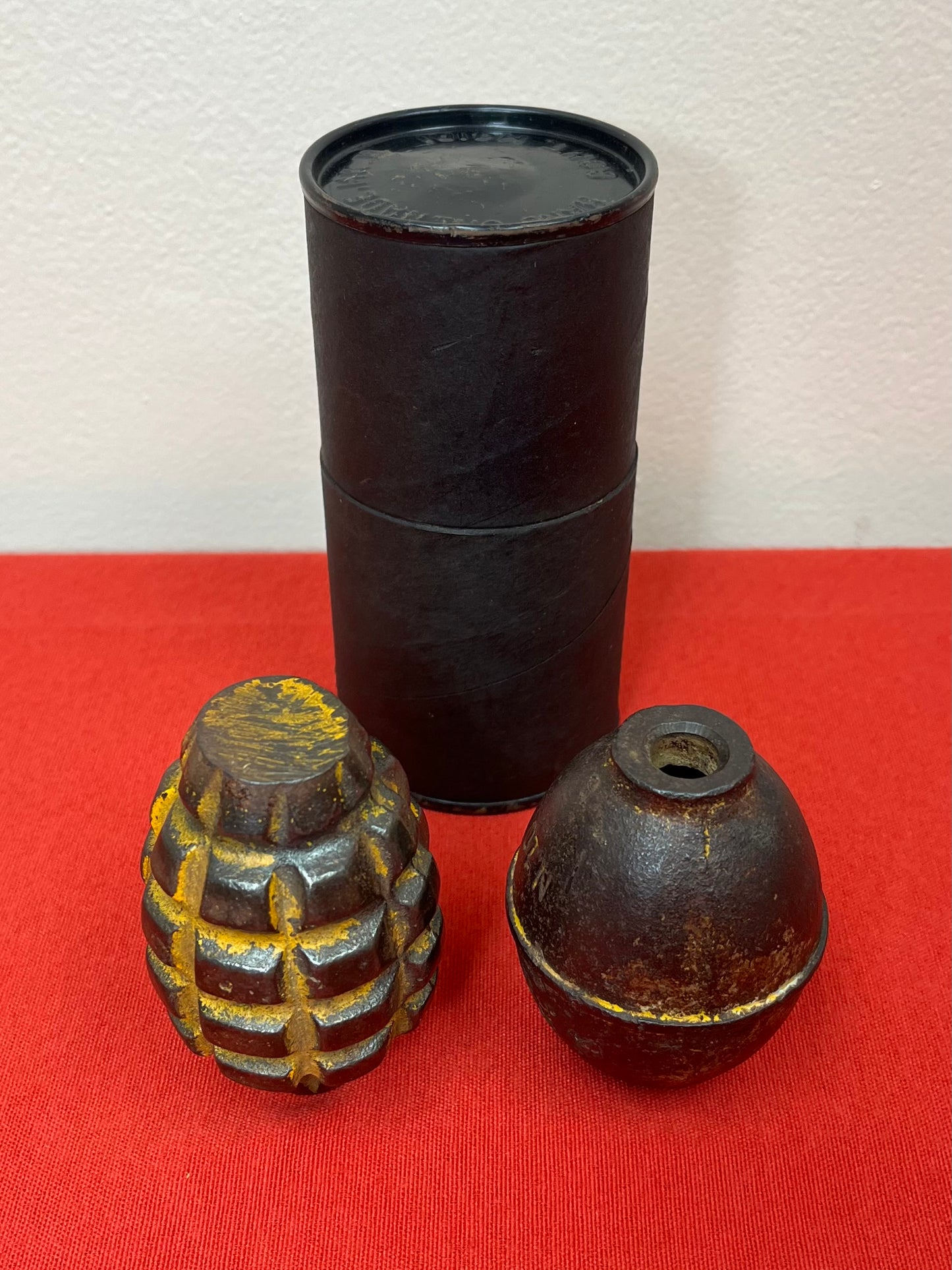 Authentic U.S. MkII Pineapple & M62 RFX55 (Inert) Practice Grenades W/ Tube