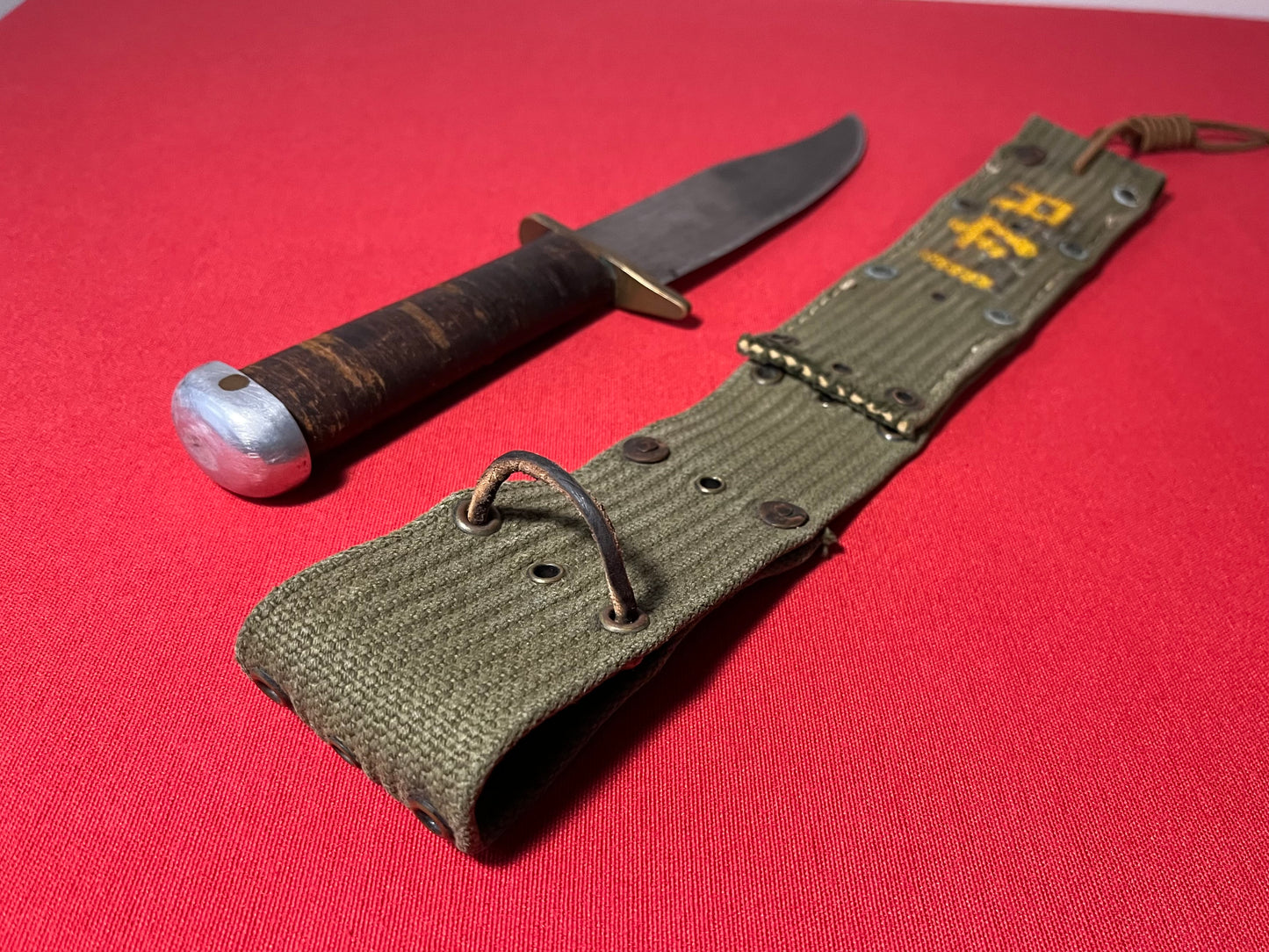 WW2 U.S Fighting Knife "Bowie Style" Theater Made with Untypical Belt Scabbard