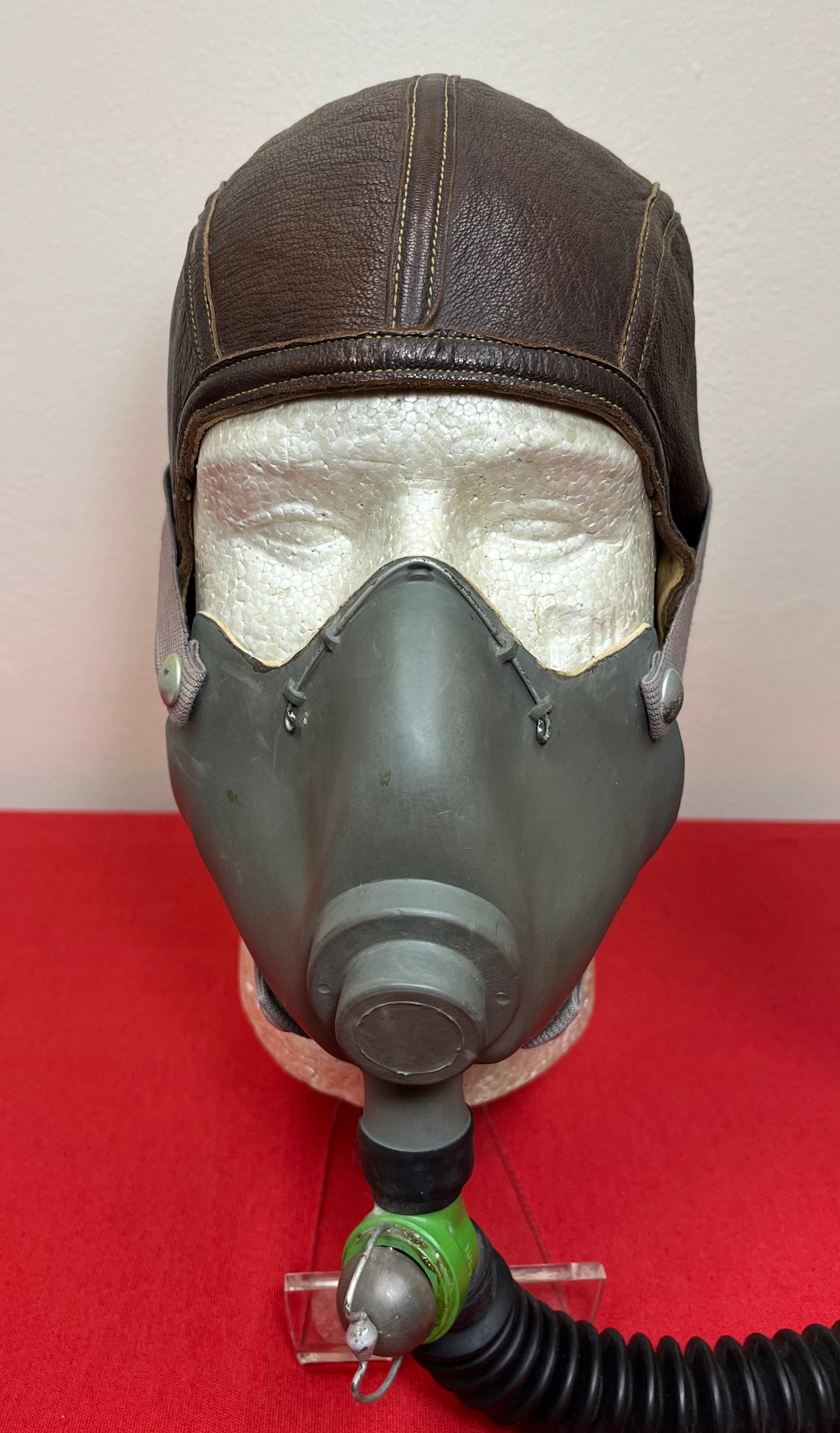 Original U.S. WWII Navy (Blimp) Rebreather Aircraft Breathing Apparatus + Mask & Oxygen Generating Cannister