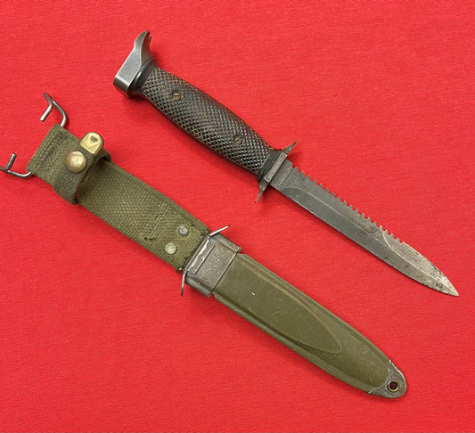 Original U.S Imperial M-7S Fighting Survival Knife W/I M8A1 Scabbard