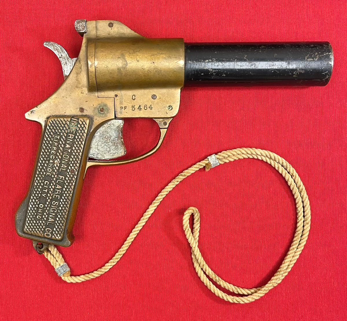 Original WWII Era U.S. International Flare Signal Co. Pistol 37mm (Model 52) W/ Box & Flares