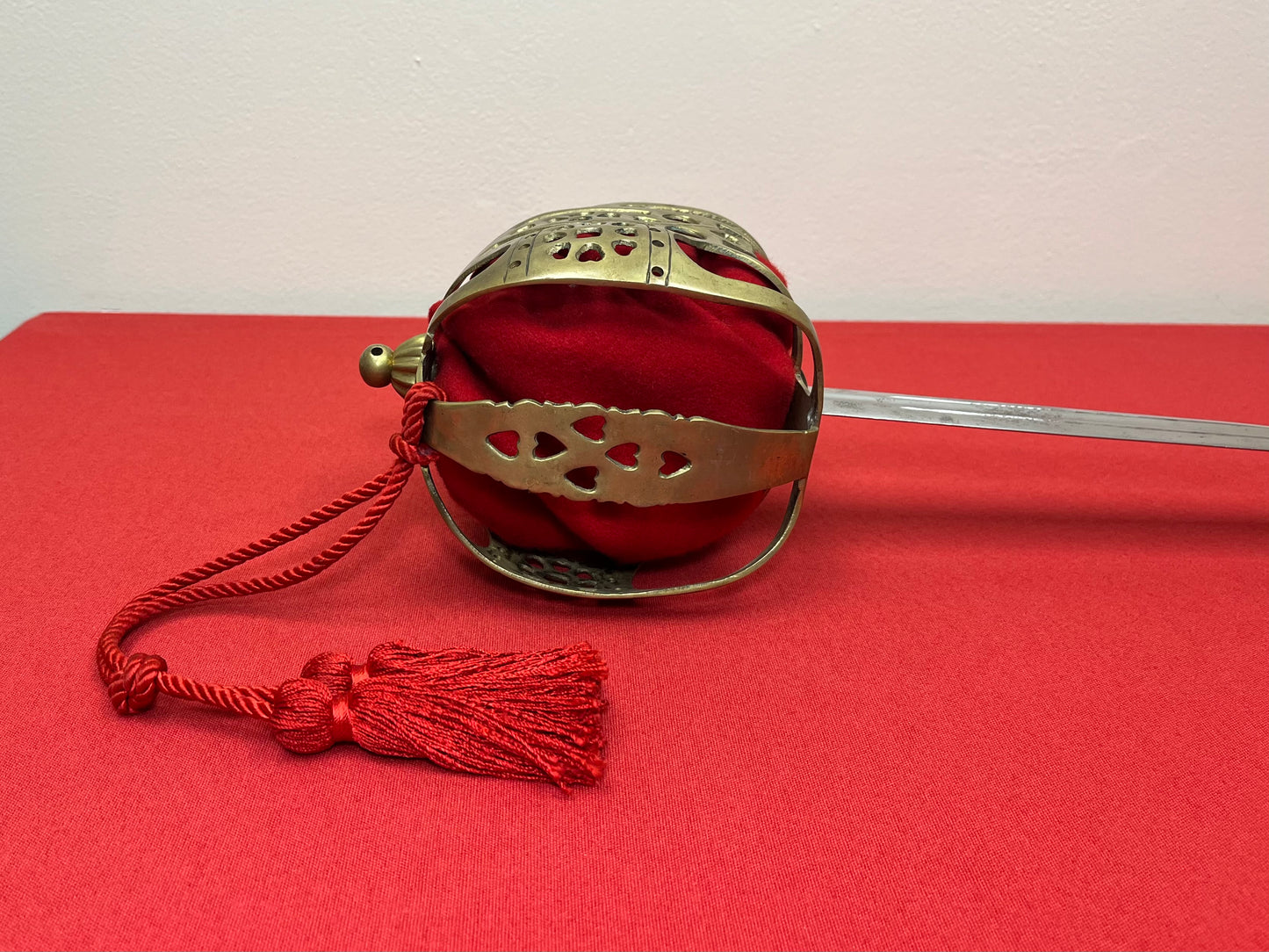 P1828 Scottish Basket-Hilted Claymore Broadsword (High-Grade) Reproduction