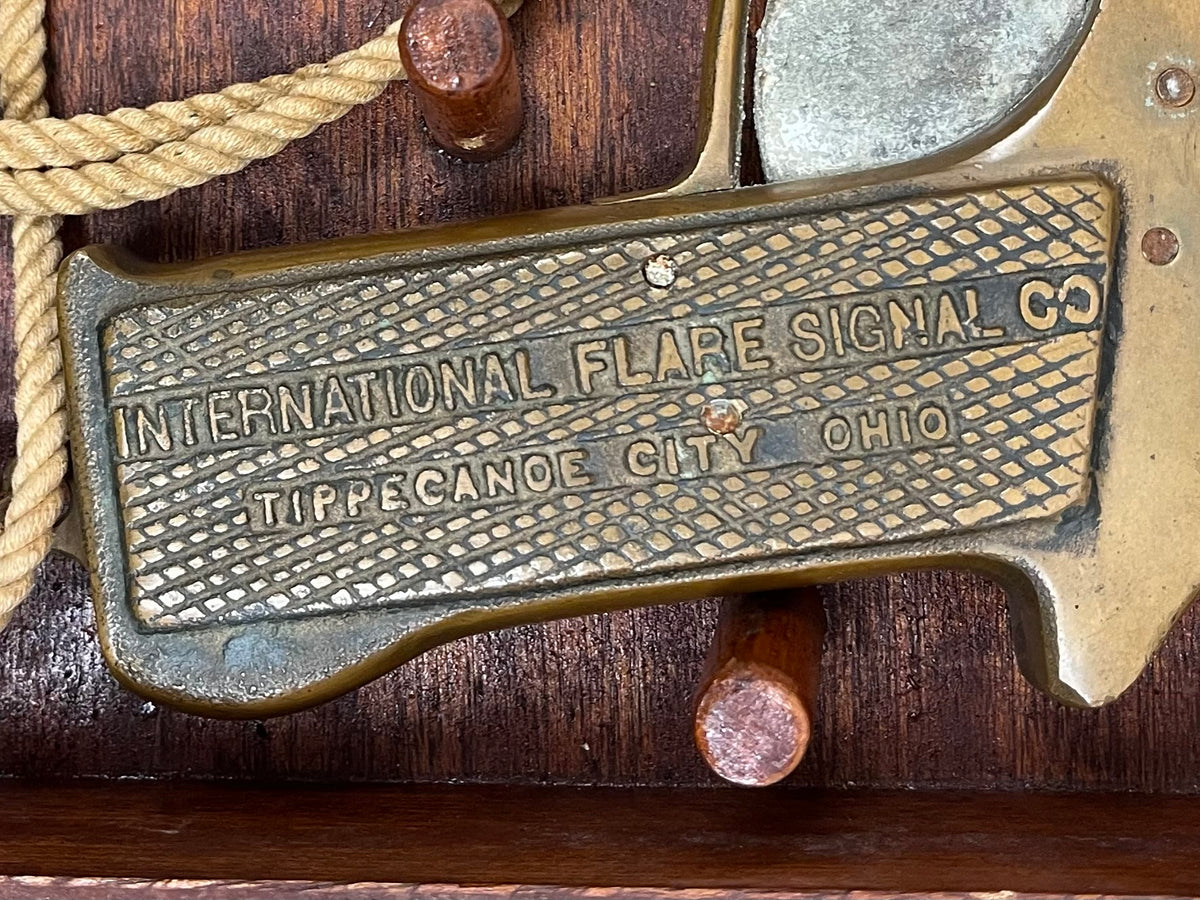 Original WWII Era U.S. International Flare Signal Co. Pistol 37mm (Model 52) W/ Box & Flares