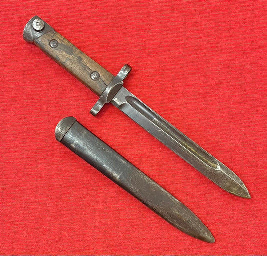 WWII Italian Model 1938 Mannlicher-Carcano Fixed Bayonet & Scabbard