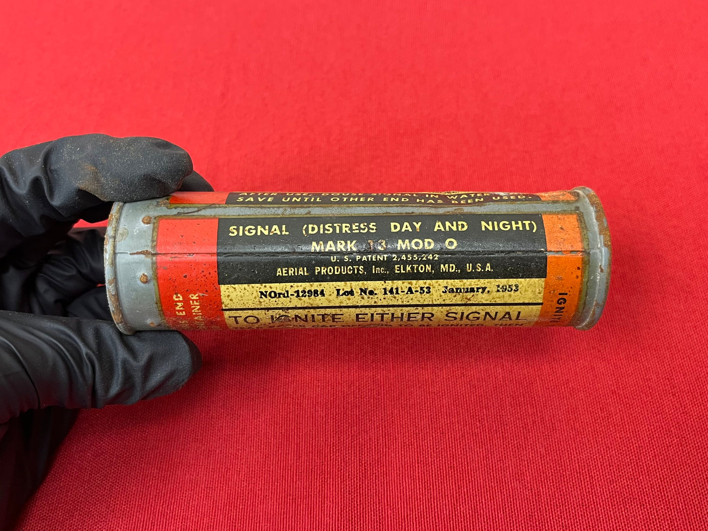 U.S.N. PILOT'S MK3C LIFE PRESERVER, FLARES, WHISTLE, BELT & DYE SWITLIK PARACHUTE CO. VIETNAM WAR ERA