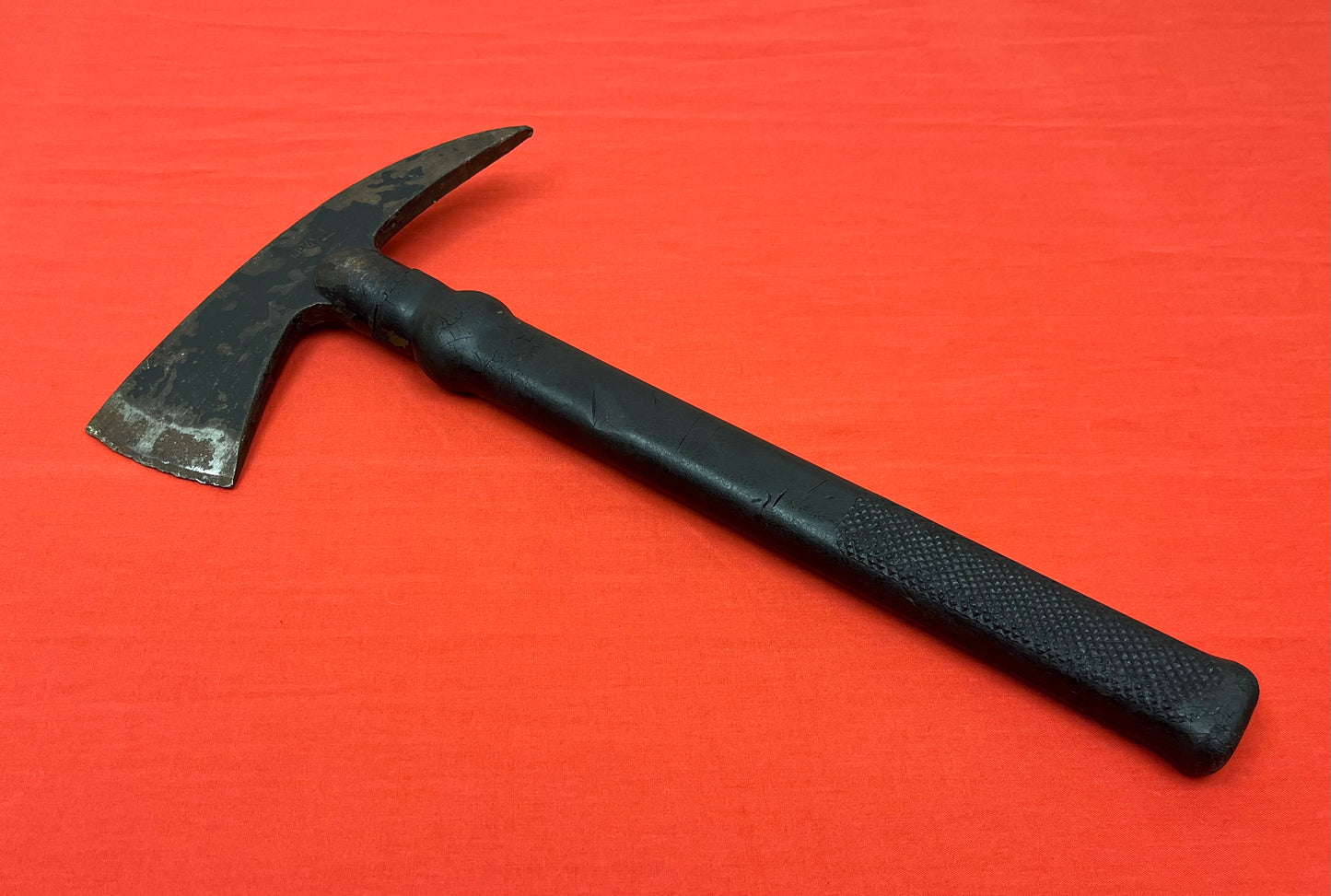 Original U.S. WWII Era USAAF Bomber Crew 20,000V Rated Crash Axe marked RP4