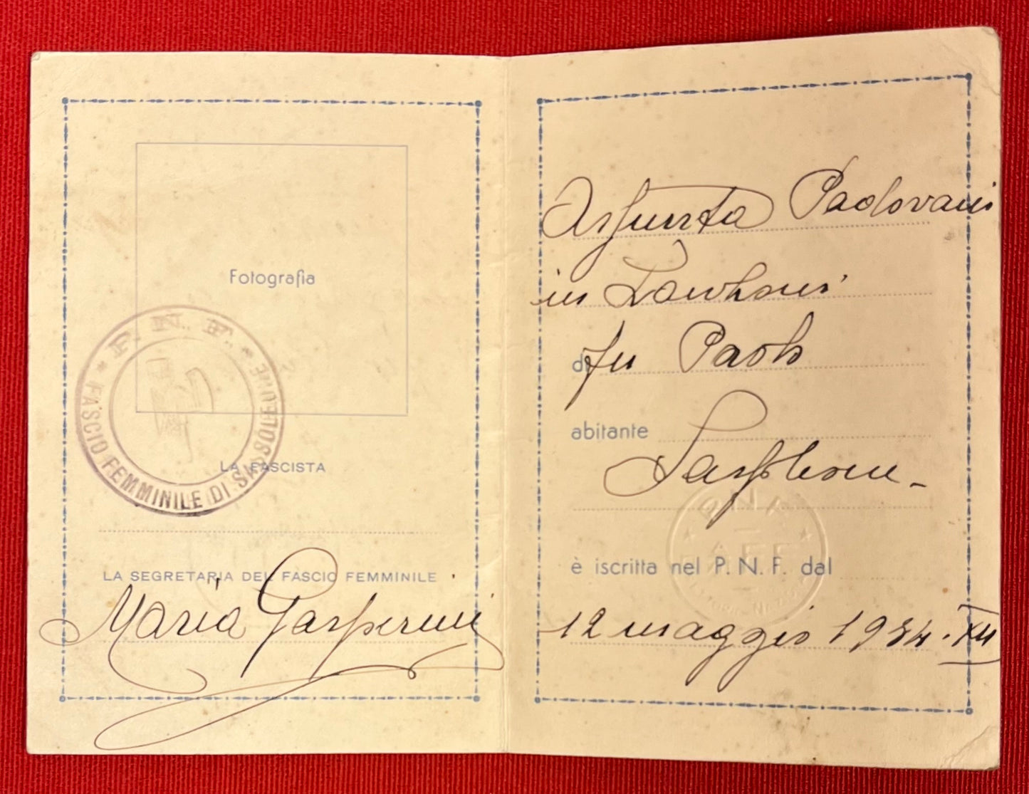 WWII Fascist Youth (GIL) Victory Tinnie & Membership Card + Photos (Scarce)