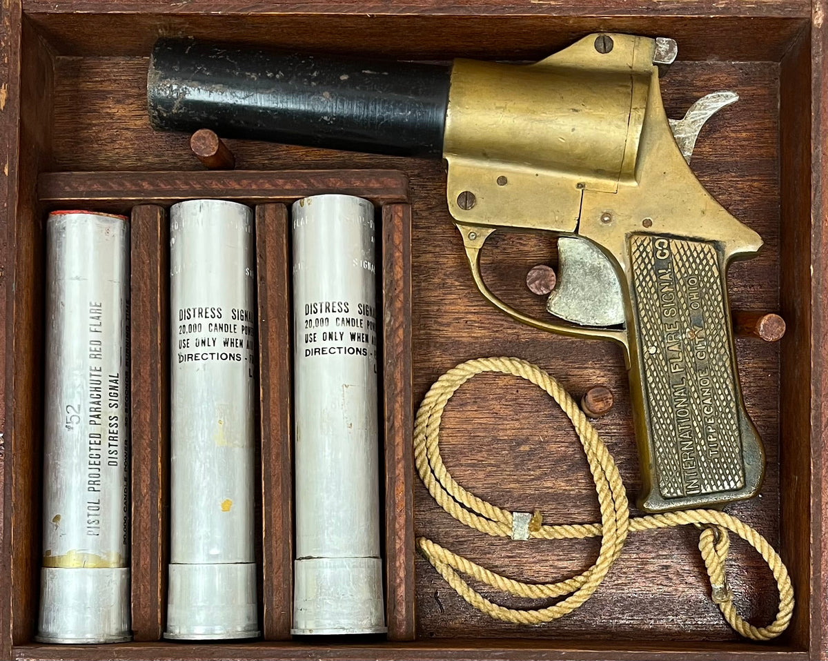 Original WWII Era U.S. International Flare Signal Co. Pistol 37mm (Model 52) W/ Box & Flares